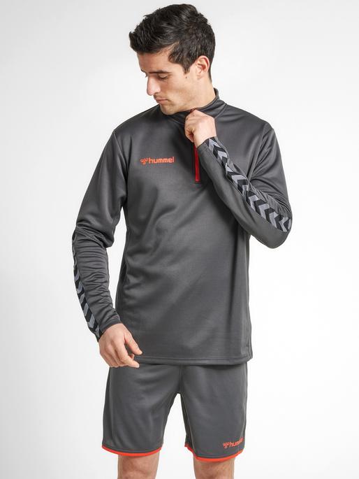 Actual product image hummel Authentic Half Zip Sweatshirt (S)