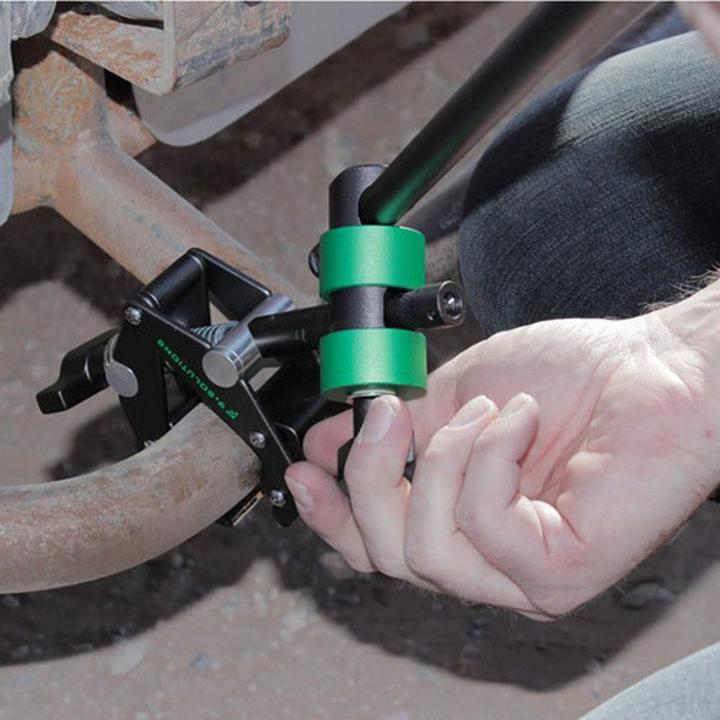 Actual product image 9.Solutions 9. Solutions rescue clamp with bolt (Stand holder)