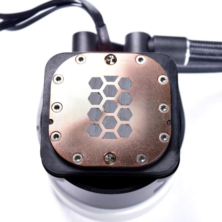 Actual product image Lian-Li Galahad II 240 Trinity