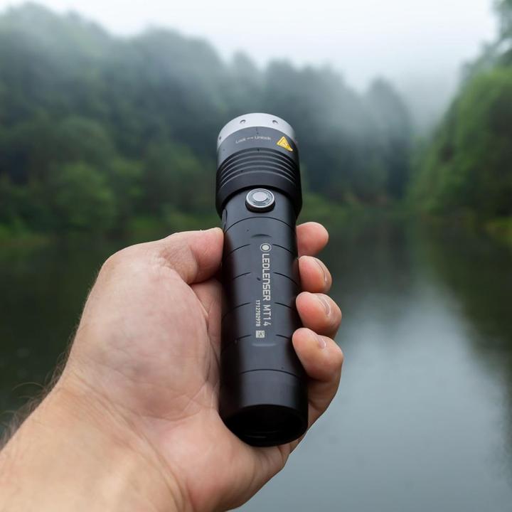 Image du produit Ledlenser Projecteur portatif MT14 Noir, argent (15.10 cm, 1000 lm)