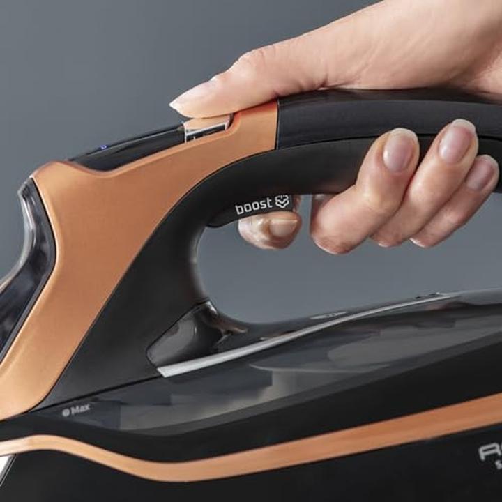 Produktbild Rowenta DW9520 Steamforce Pro Dampfbügeleisen schwarz/bronze (3200 W, 300 g/min)