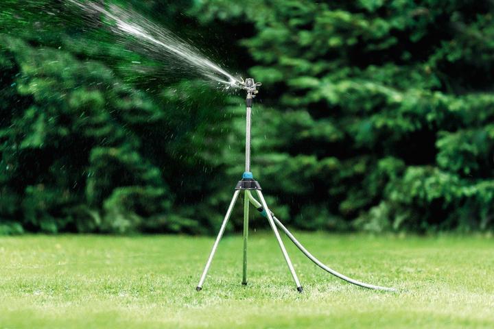 Actual product image Cellfast Impulse sprinkler on tripod (Impulse, circular and sector sprinklers)