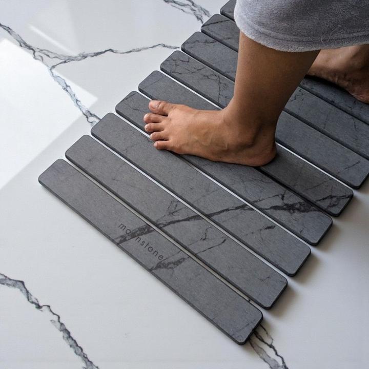 Actual product image Moonstone Badematte Melipa XL aschegrau aus Kieselgur (76 x 43 cm)