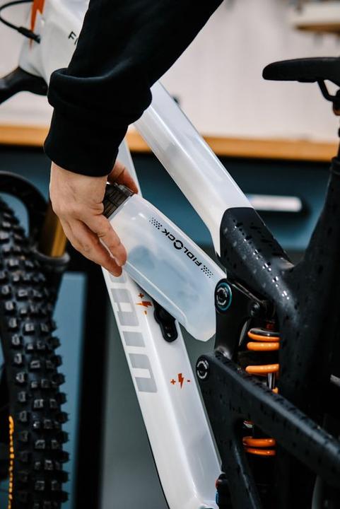 Produktbild Fidlock TWIST Bottle Connector Left Turn