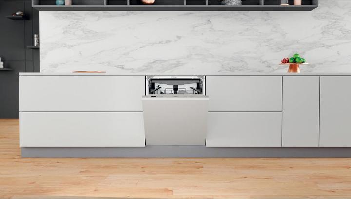 Actual product image Whirlpool Zmywarka WIS 7020 PEF