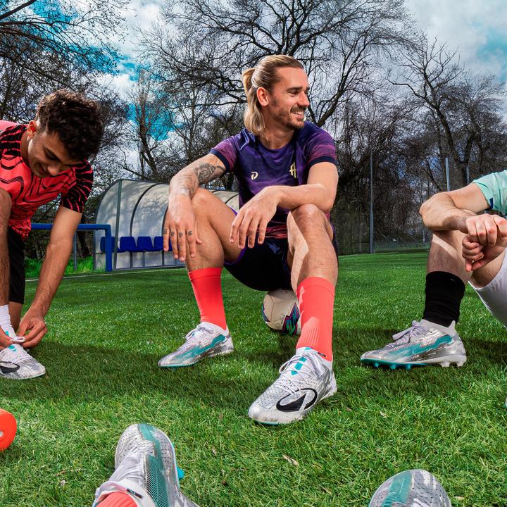 Immagine prodotto Kipsta Damen/Herren Fussball Trikot kurzarm - VIRALTO II Florida Sunset violett (L)