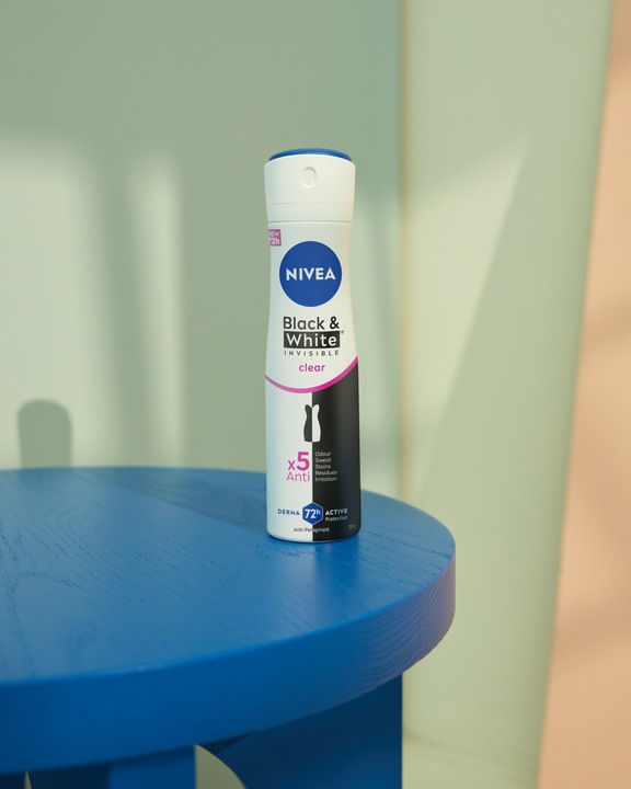 Immagine prodotto NIVEA Black & White Invisible Clear (Getto vaporizzato, 150 ml)