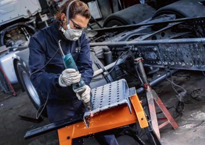 Actual product image Bosch Professional Zubehör PRO Steel mounted points set, 25 x 24, 15 x 30, 15 x 30, 25 x 25, 20 x 25 mm, G60, 5 pcs. (60)