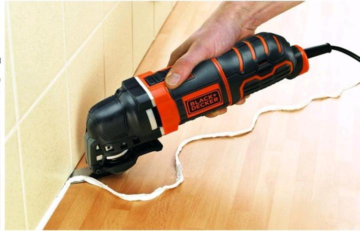 Actual product image Black & Decker MT300SA2 Oscillating Multi Tool