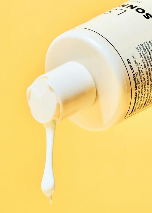 Produktbild KoRo Sonnenmilch sensitiv LSF 30 (Sonnenmilch, SPF 30, 400 ml, 400 g)