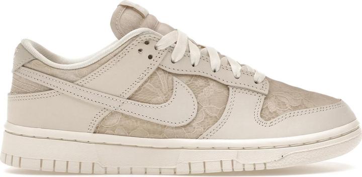 Image du produit Nike Dunk Low Lace Soft Pearl (Women's) (36)