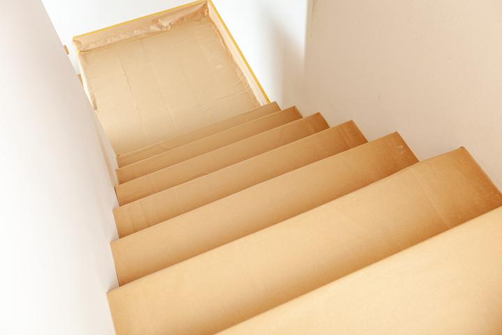 Produktbild tesa Selbstklebendes Schutzpapier 1x Rolle 50 m x 30 cm