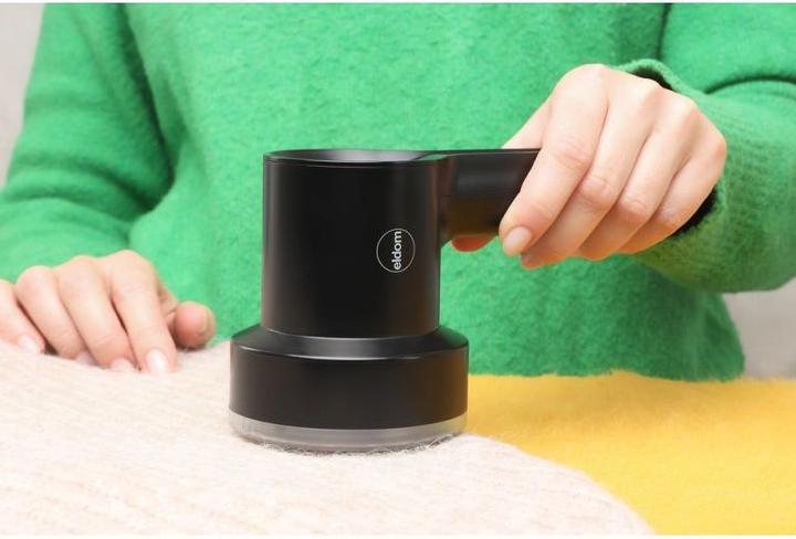 Actual product image Eldom TORI rechargeable and mains-powered clothes shaver