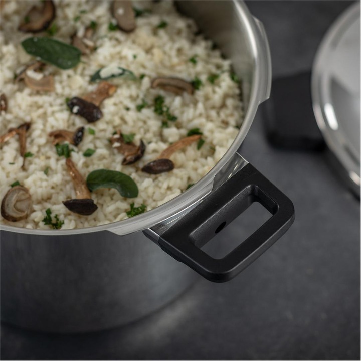 Actual product image Kuhn Rikon Duromatic Hotel (28 cm, Steam cooker, Stainless steel)