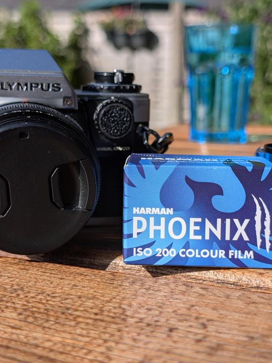 Actual product image Harman Photo Phoenix II 200 135/36