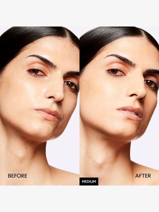 Produktbild MAC Cosmetics Studio F / Blurring Weightl Powder Medium (Medium/Deep)