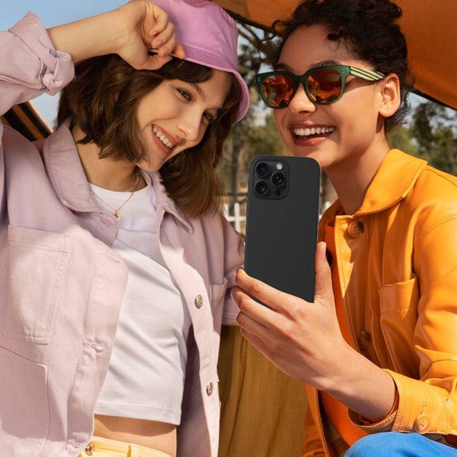 Actual product image MU Classic Liquid Silicone Series (Apple iPhone 16 Pro)