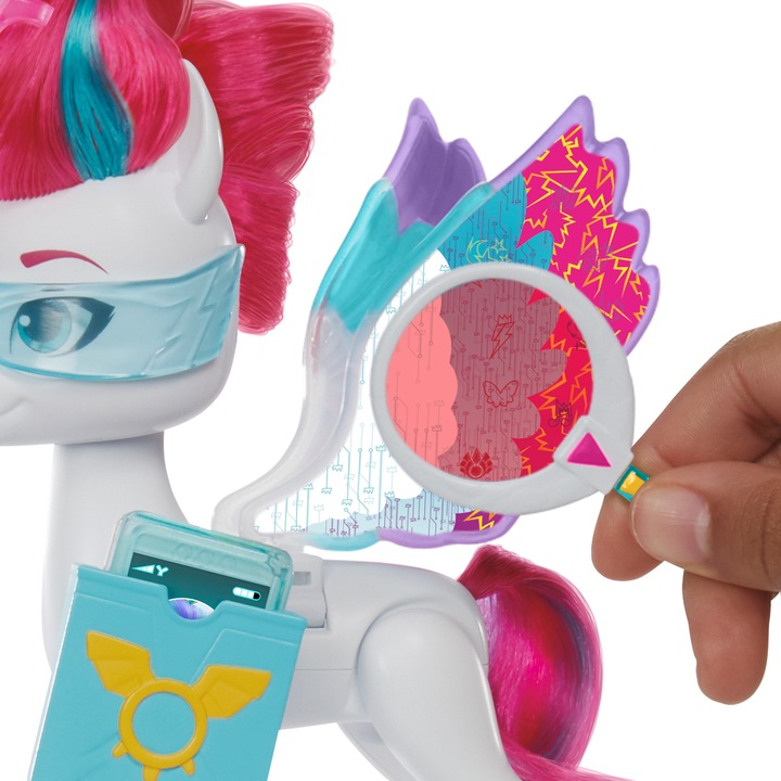 Immagine prodotto My Little Pony Zipp Storm Surprise Wings Fashion Doll con ali e accessori