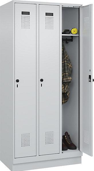 Actual product image C+P Evolo PLUS locker (90 cm, 195 cm)