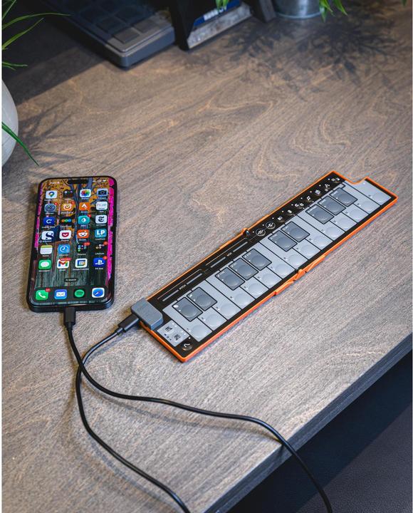 Actual product image Korg Keyboard Controller nanoKEY Fold Alpine Green Limited (Keyboards)