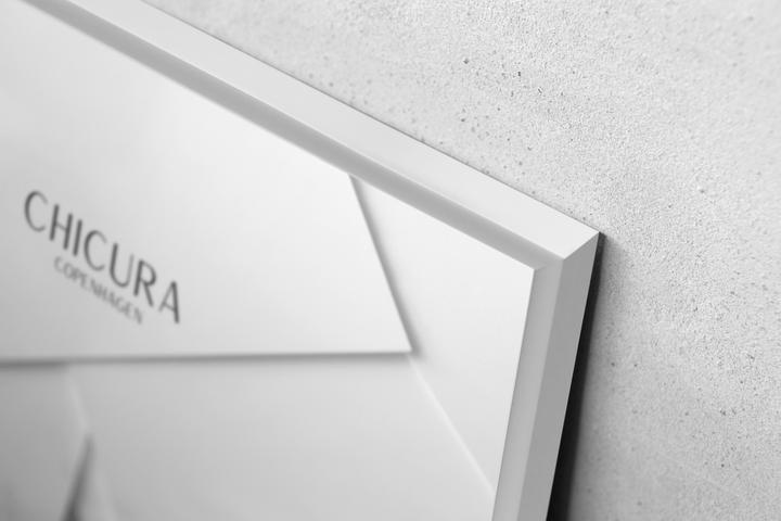 Actual product image ChiCura Alu Frame E - Acrylic (40 x 50 cm)