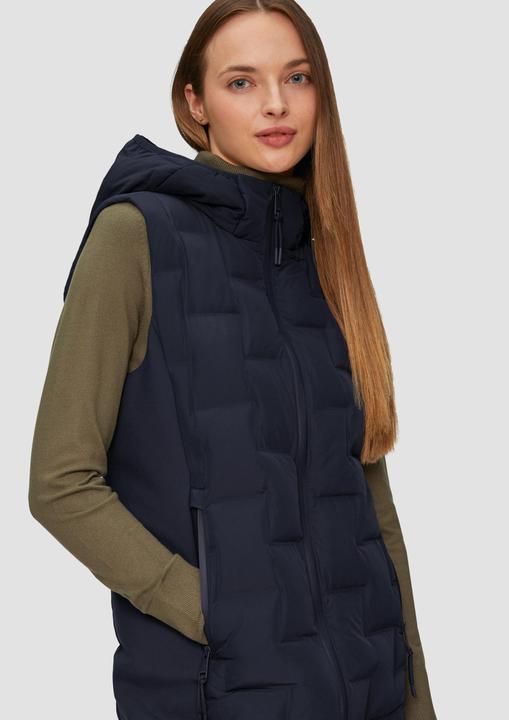 Actual product image s.Oliver Gilet (36)