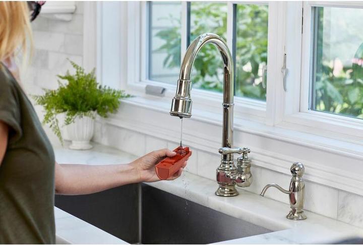 Image du produit Tefal Pure POP brosse à vapeur (DT2022), Rouge (1300 W, 20 g/min)