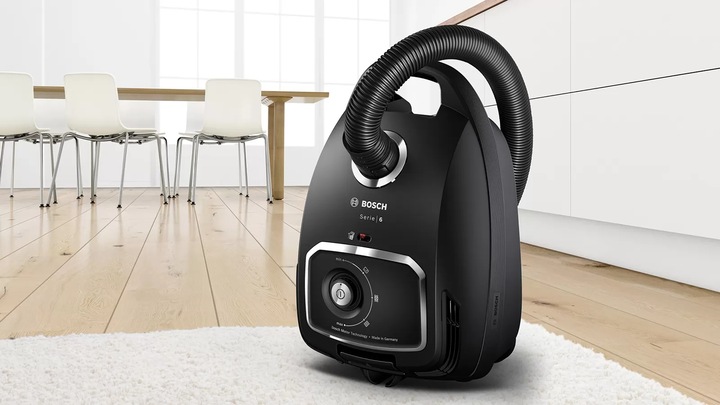 Actual product image Bosch Hausgeräte Series 6 BGB6X320 Electric Tumble Dryer Droog 600 W Stofzak