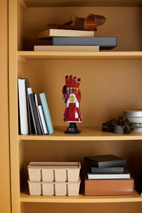 Actual product image LEGO 76223 Marvel Iron Man Glove (76223, LEGO Marvel)