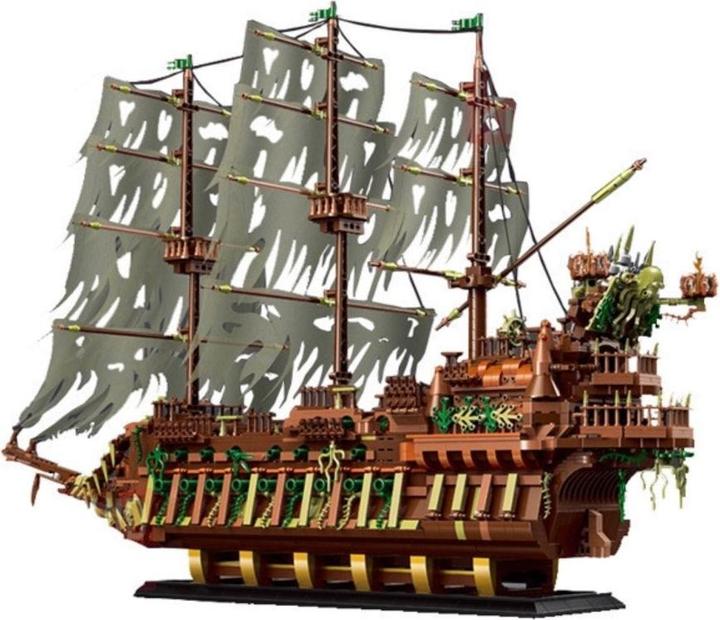 Actual product image Mould King 13138 Flying Dutchman