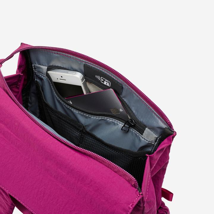 Image du produit Decathlon Petit sac à dos avec compartiment pour ordinateur portable (10 l)