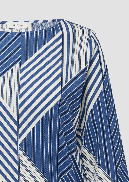 Produktbild s.Oliver T-Shirt Strukturierte Bluse mit U-Boot-Ausschnitt (44)