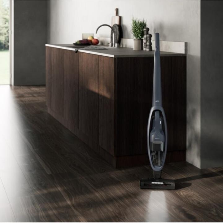 Actual product image AEG AS52CB18DB Clean 5000