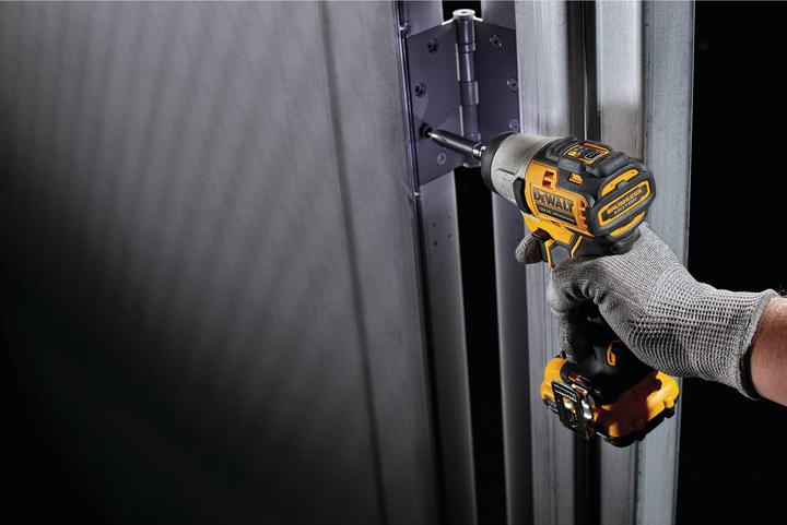 Produktbild DeWalt 12V AkkuSchlagschrauber (1/4) DCF801D2 (Akkubetrieb)
