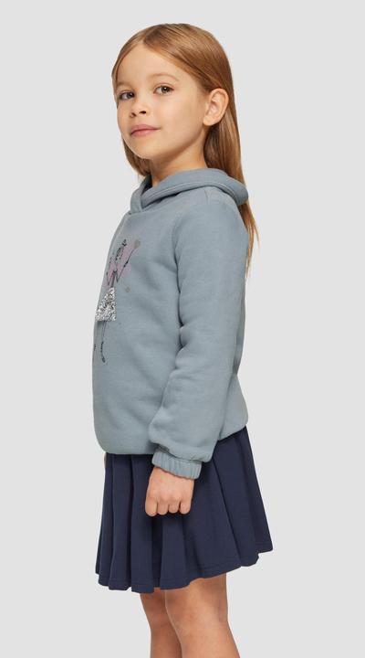 Produktbild S.Oliver Sweatshirt Wärmendes Sweatshirt mit Schalkragen und Glitzer-Artwork (98)