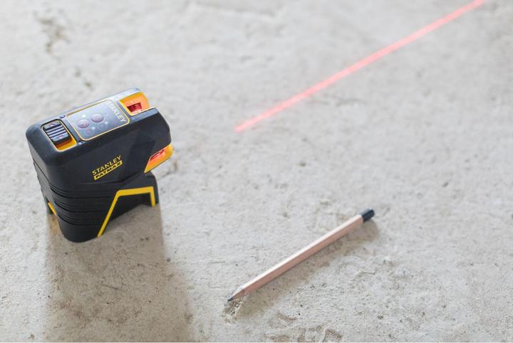 Actual product image Black & Decker Cross lines5spot laserFATMAXred