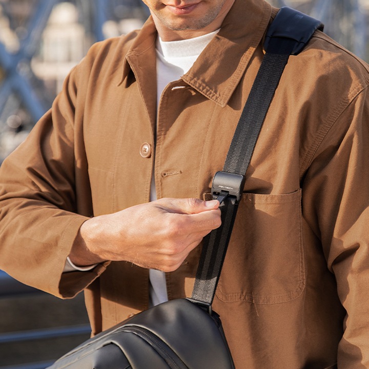 Actual product image Pgytech OneGo Solo V2 (Camera shoulder bag, 4 l)