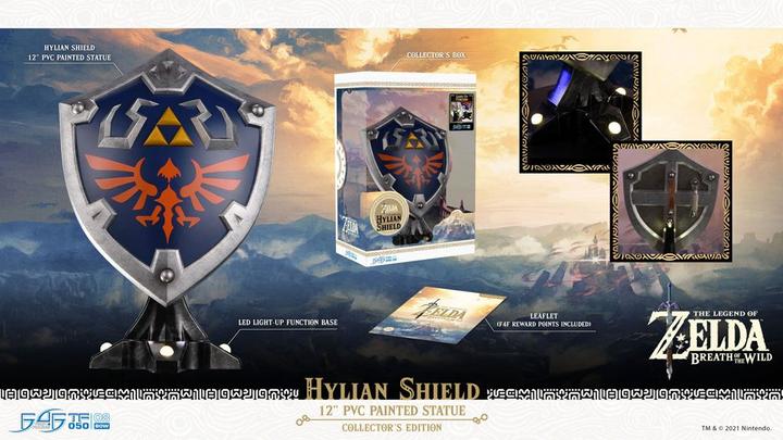 Produktbild First 4 Figures Zelda Breath of the Wild Hylian Shield - Collector Edition
