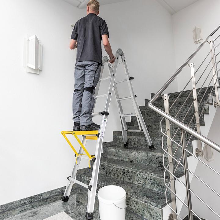 Produktbild Munk Teleskopleiter 4-teilig ohne Traverse 4x4 Sprossen (Teleskopleiter, 420 cm)