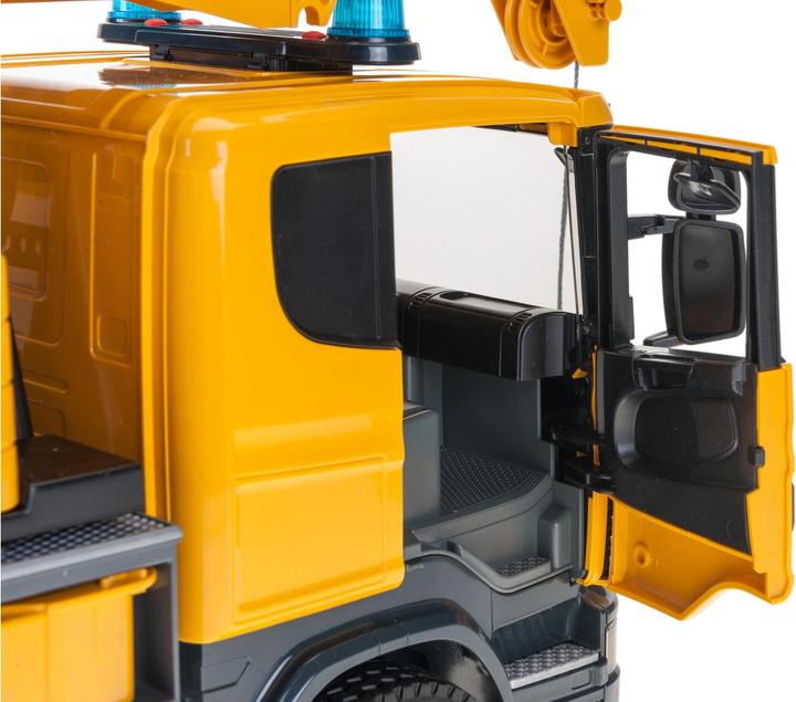 Actual product image Bruder Scania R-series Liebherr crane truck