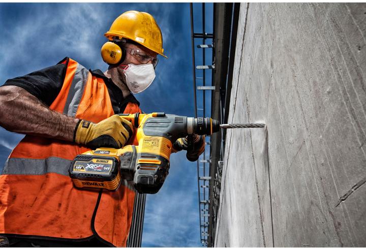Actual product image DeWalt Hammer drill SDSplus (6 millimetres)