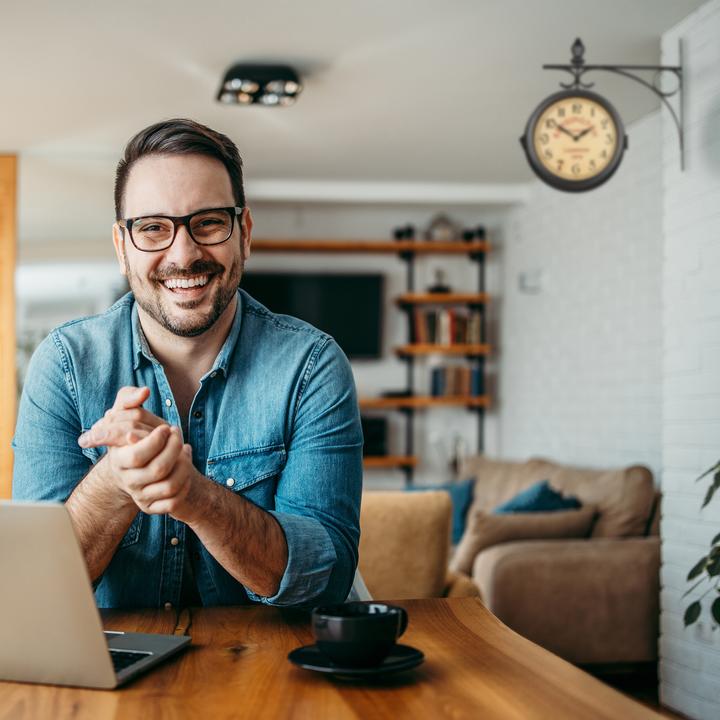 Actual product image Relaxdays Station clock (34 cm)