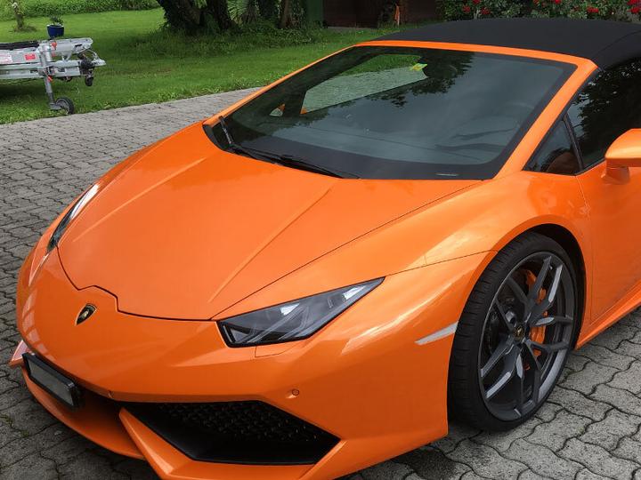 Produktbild Smartbox Freiheit am Steuer: Vier Stunden am Steuer eines Ferrari oder Lamborghini nahe Luzern (2 Pers.)