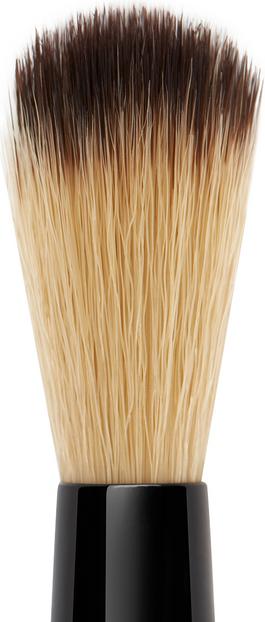 Actual product image Illamasqua Round Concealer Brush (Concealer)