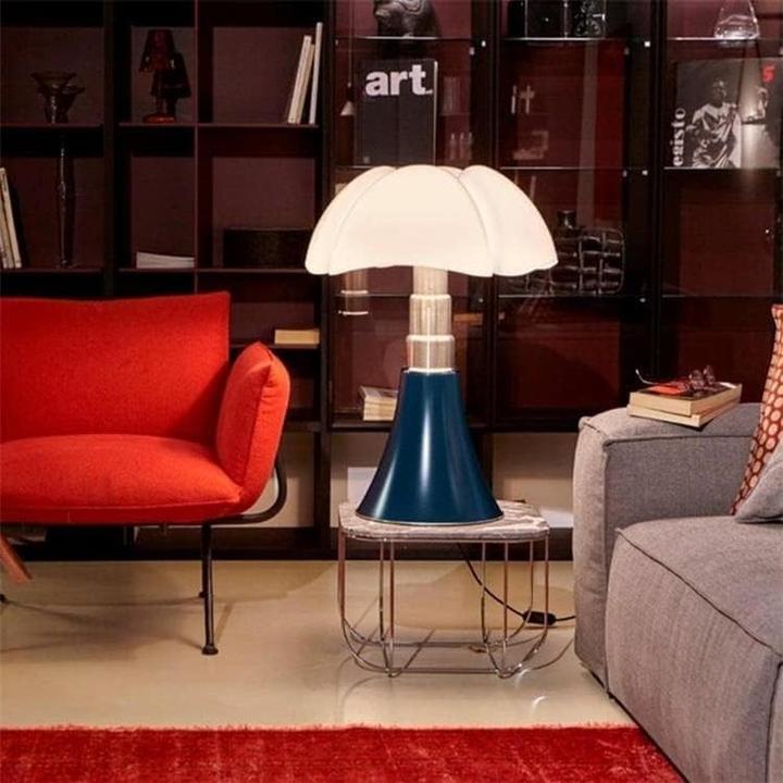 Produktbild Martinelli Pipistrello Tisch- oder Stehleuchte mit höhenverstellbarem Diffusorlicht