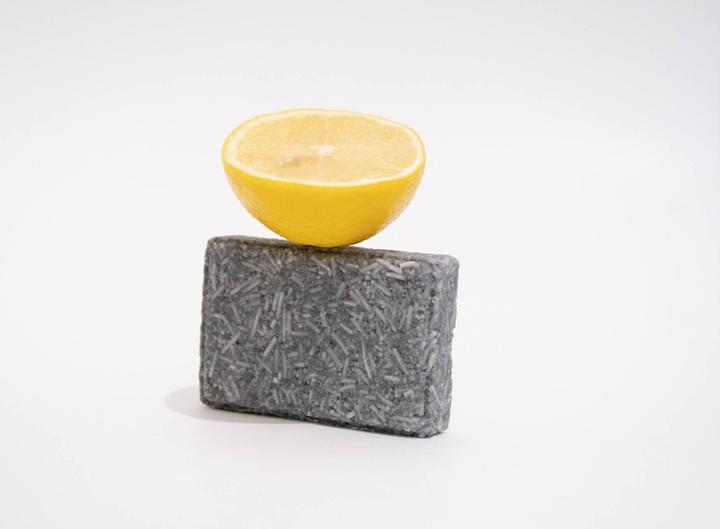 Actual product image Green Room Suds Fresh (720 ml, Solid shampoo)