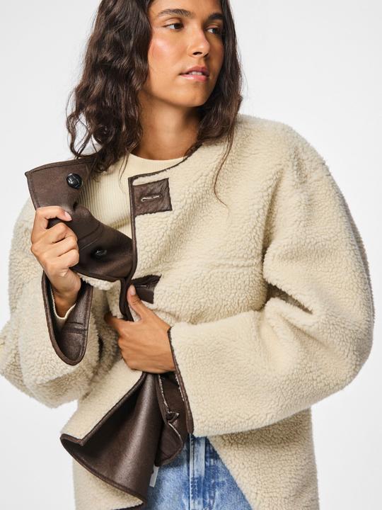 Produktbild Pieces PCJULIE WENDBARE Teddyjacke (M)
