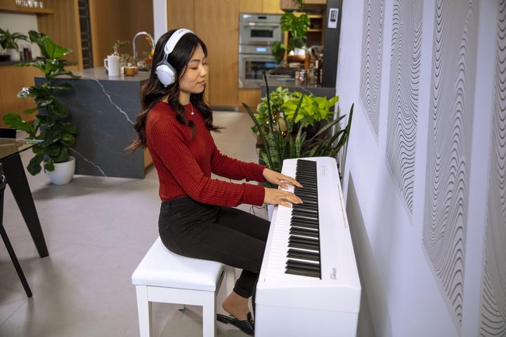 Actual product image Roland FP-30X (88 Keys)