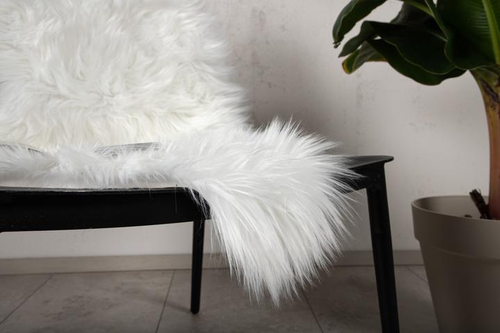 Actual product image Venture Home Cassandra