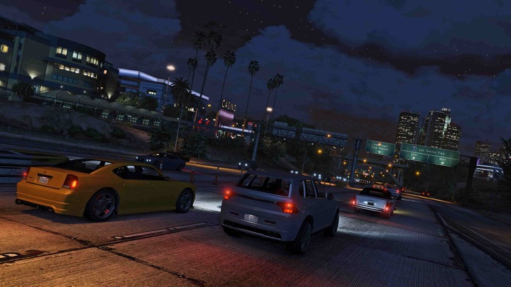 Immagine prodotto Rockstar Grand Theft Auto V - Premium Edition (PS4, EN)